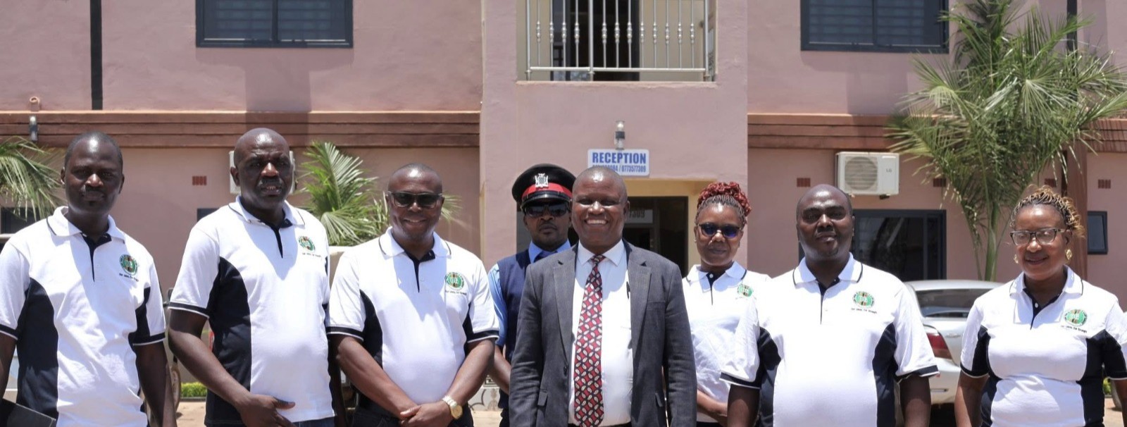 GOVERNMENT CALLS FOR PROFESSIONALISM AND QUALITY IN THE PUBLIC SERVICE